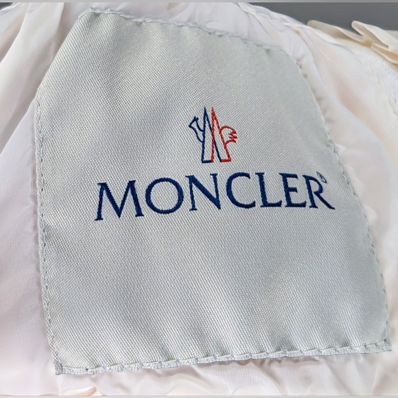 MONCLER NANCY HOODED PEPLUM GIRLS JACKET - Picture 4 of 6